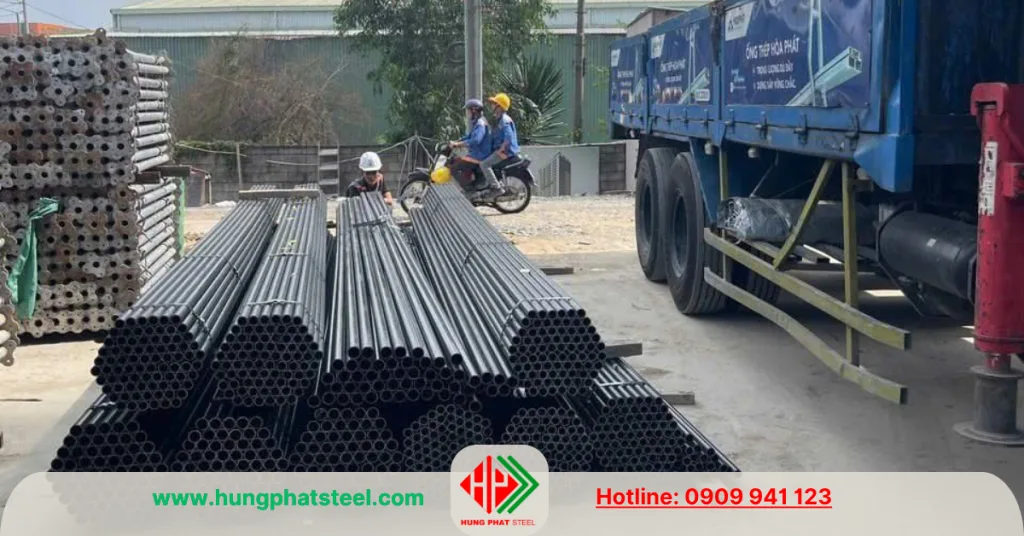 Ống thép đen phi 34 Hòa Phát