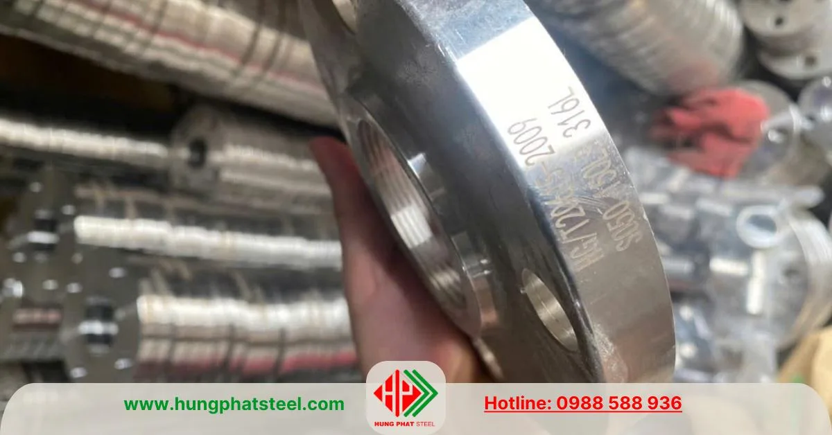 Mặt bích ren inox