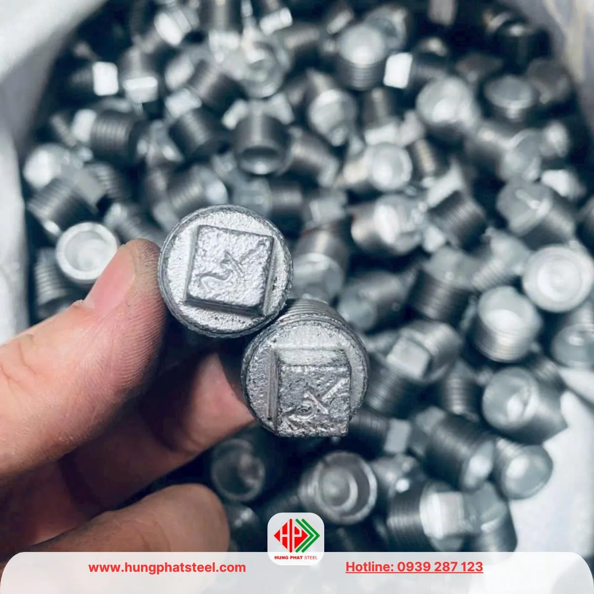 Nút bịt ren mạ kẽm