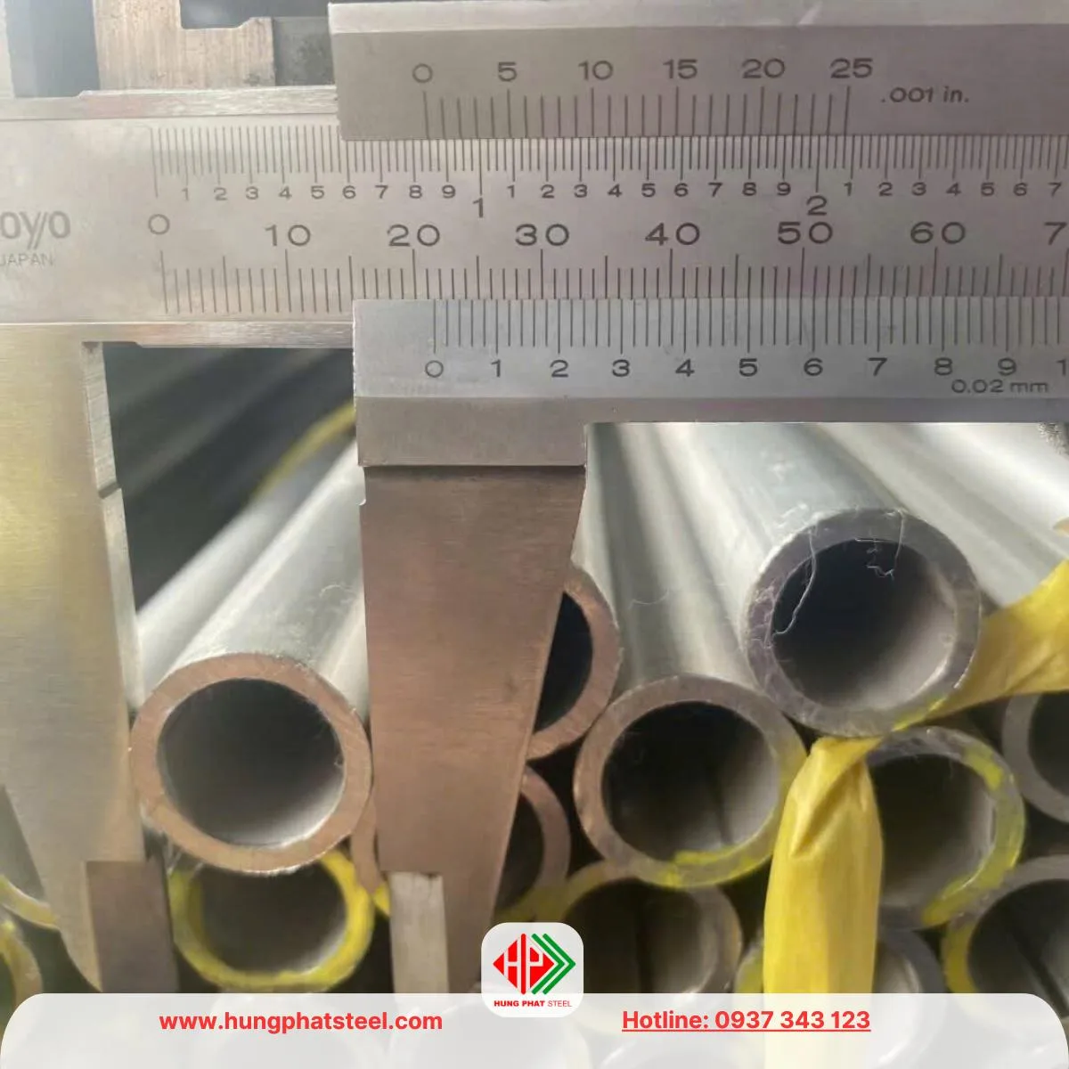 Ống đúc inox DN15 (phi 21.2)