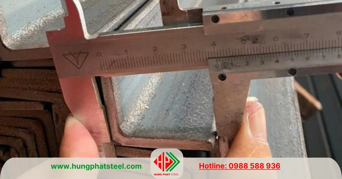 Thép hình V40 (Sắt V4)