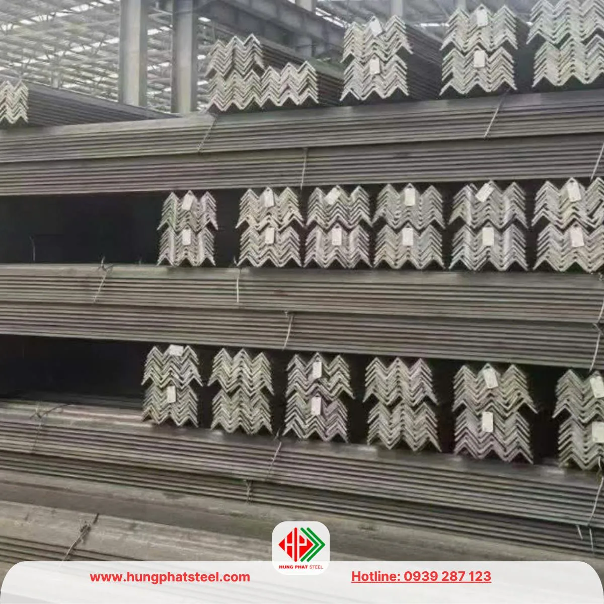 Thép hình V đúc