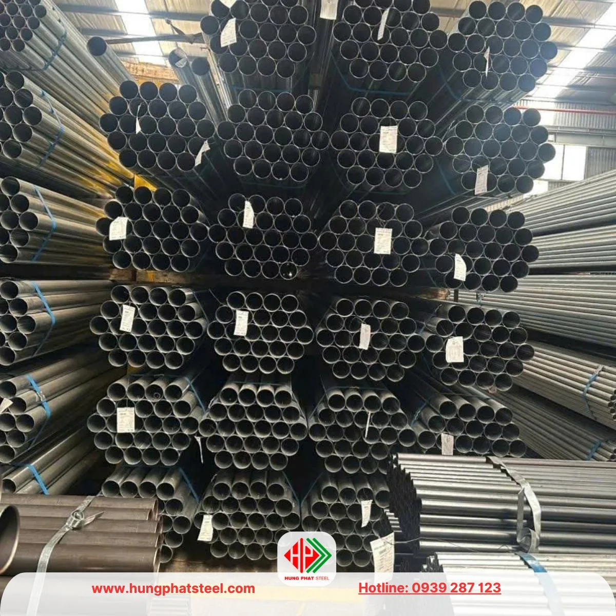 Ống thép Hòa Phát phi 73