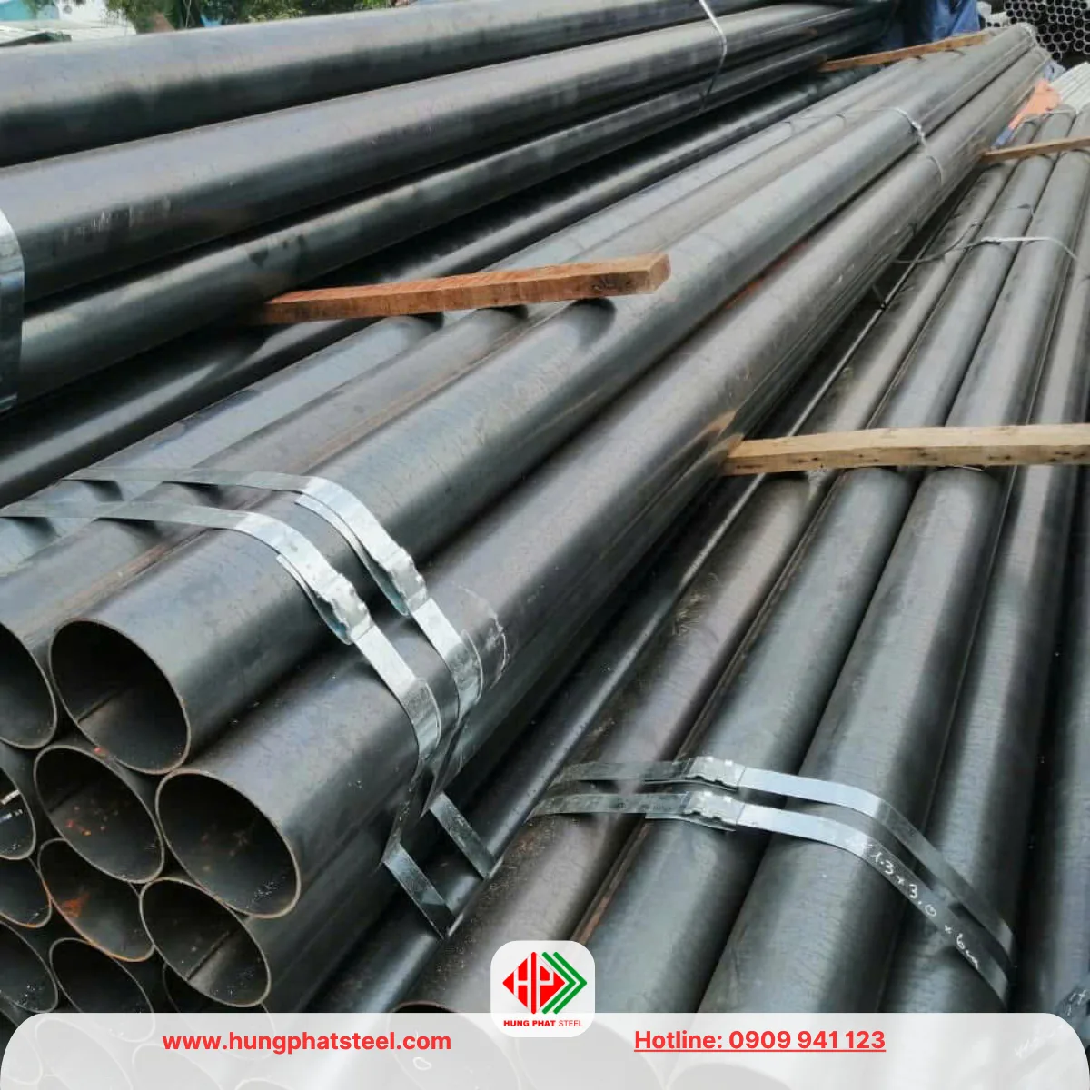 Ống thép hàn đen Hòa Phát phi 141 x 3ly