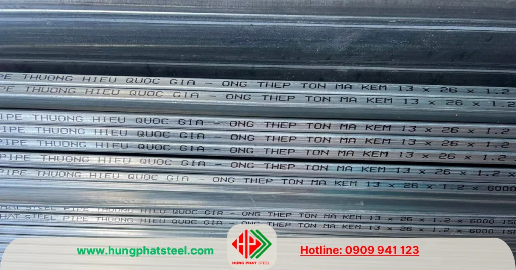 Thép hộp 13x26 (hộp kẽm chữ nhật Hòa Phát)