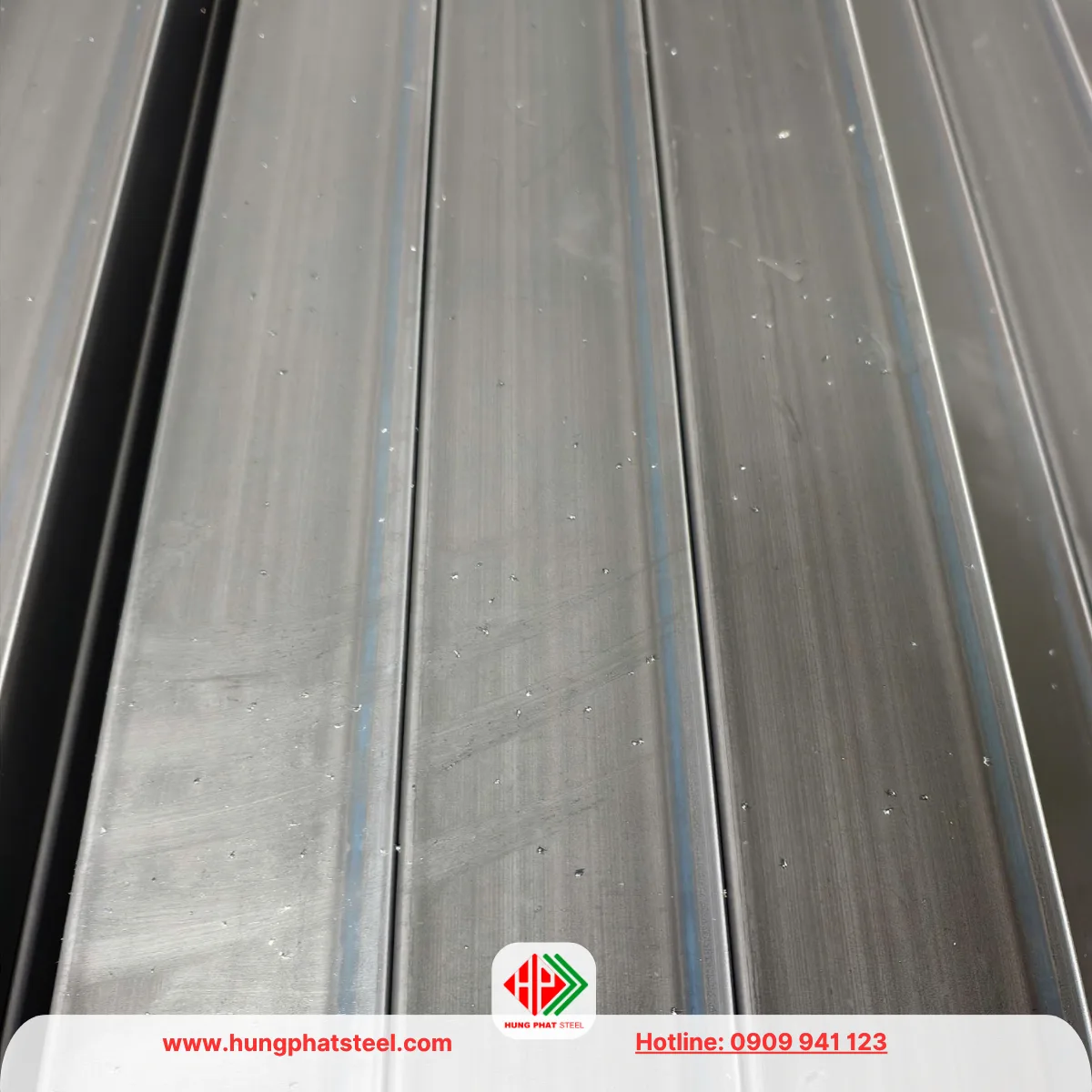 Thép hộp Hòa Phát 50x100