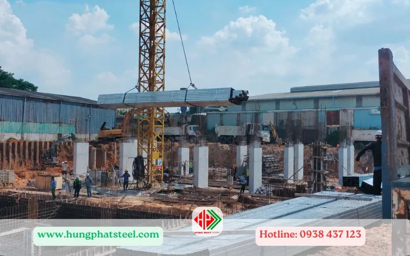 Thép hộp Hòa Phát trong công trình