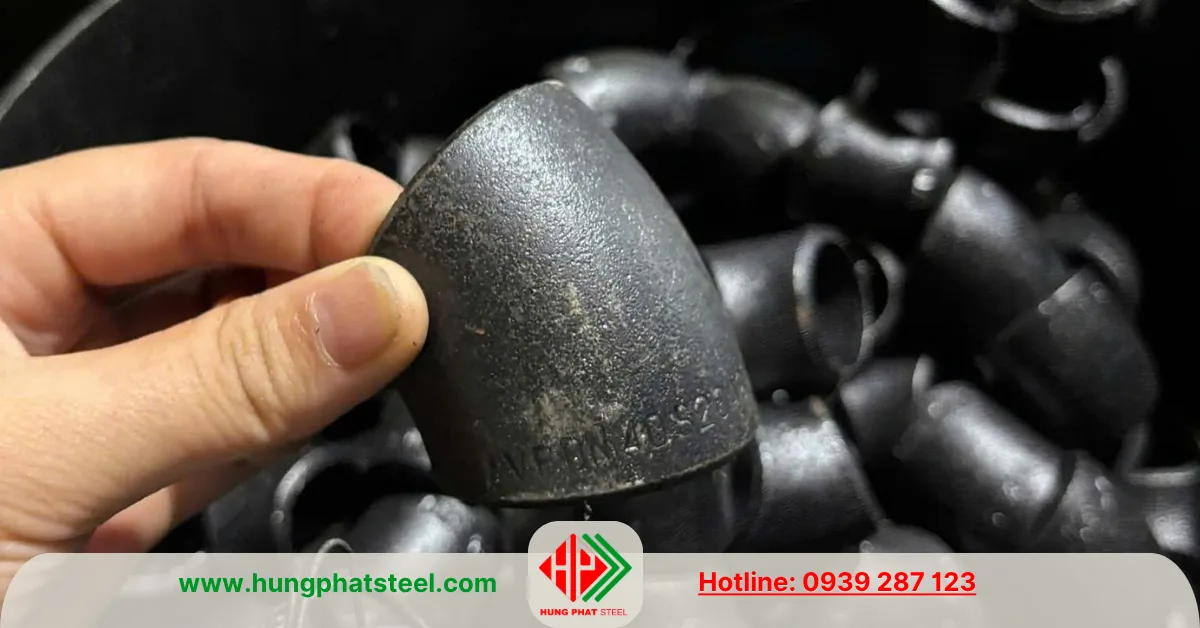 Co lơi hàn 45 độ DN40 SCH20