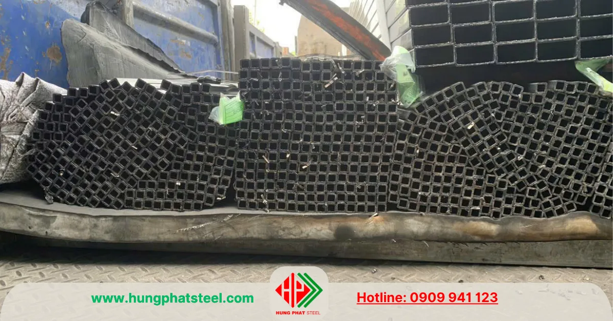 Thép hộp Hòa Phát 12x12