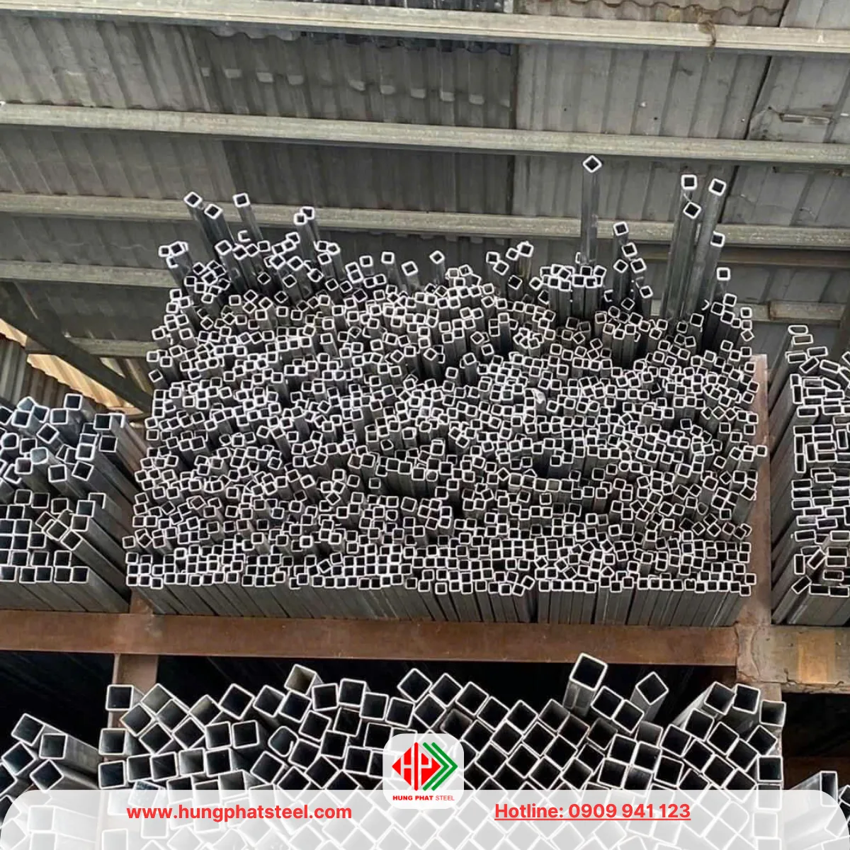 Thép hộp Hòa Phát 12x12