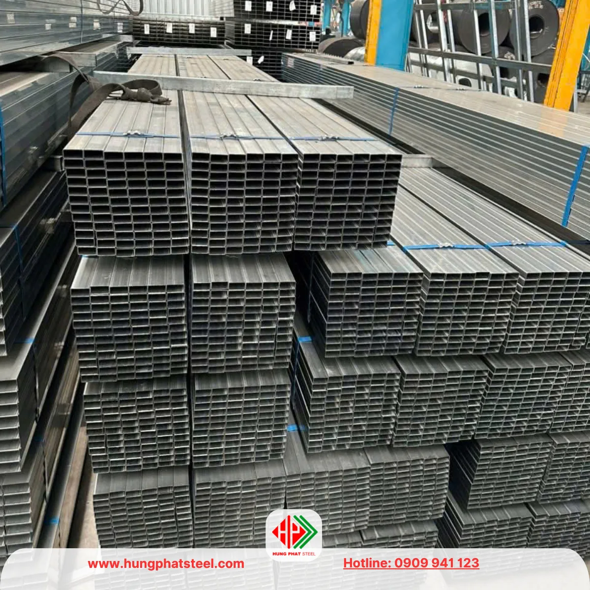 Thép hộp Hòa Phát 20x40