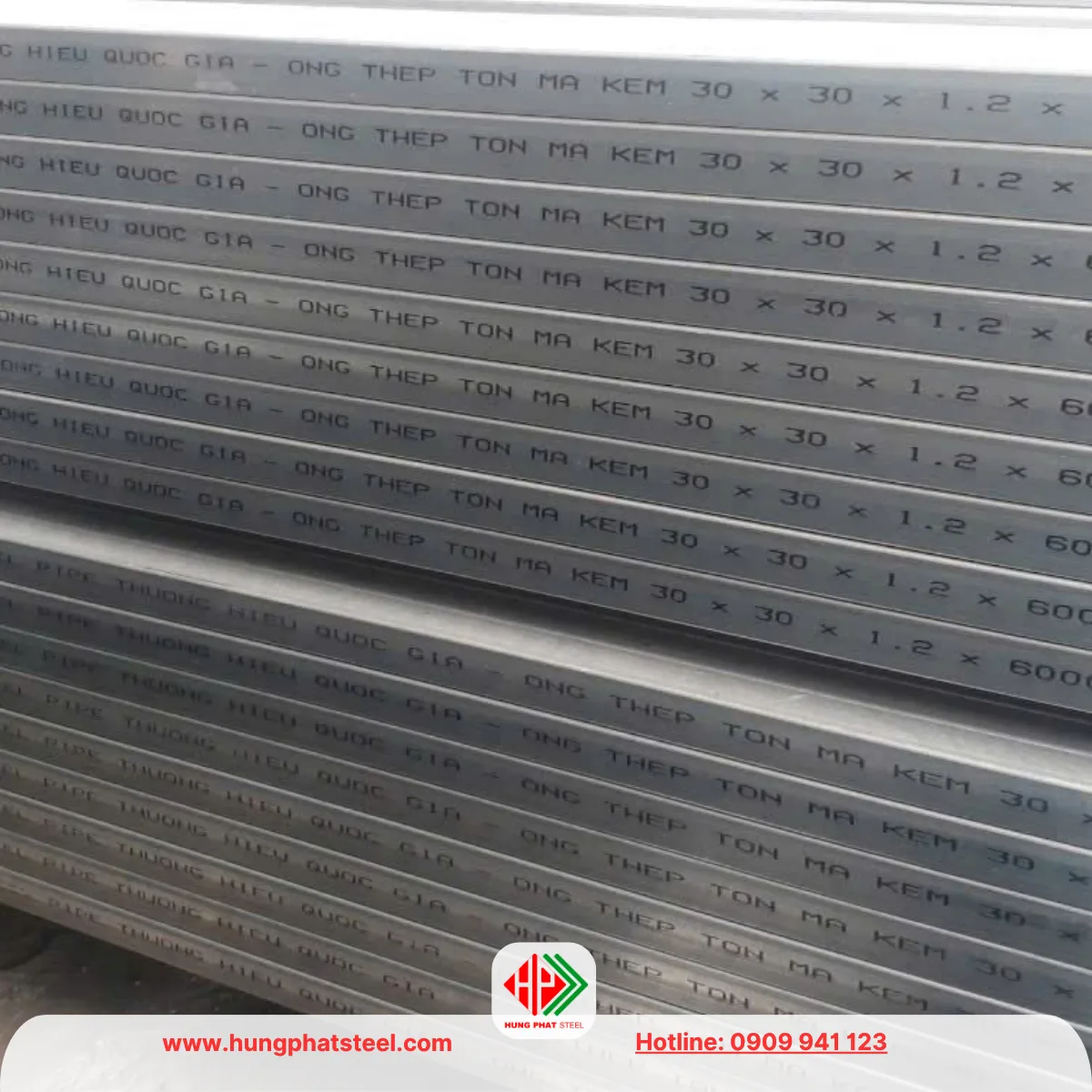 Thép hộp Hòa Phát 30x30