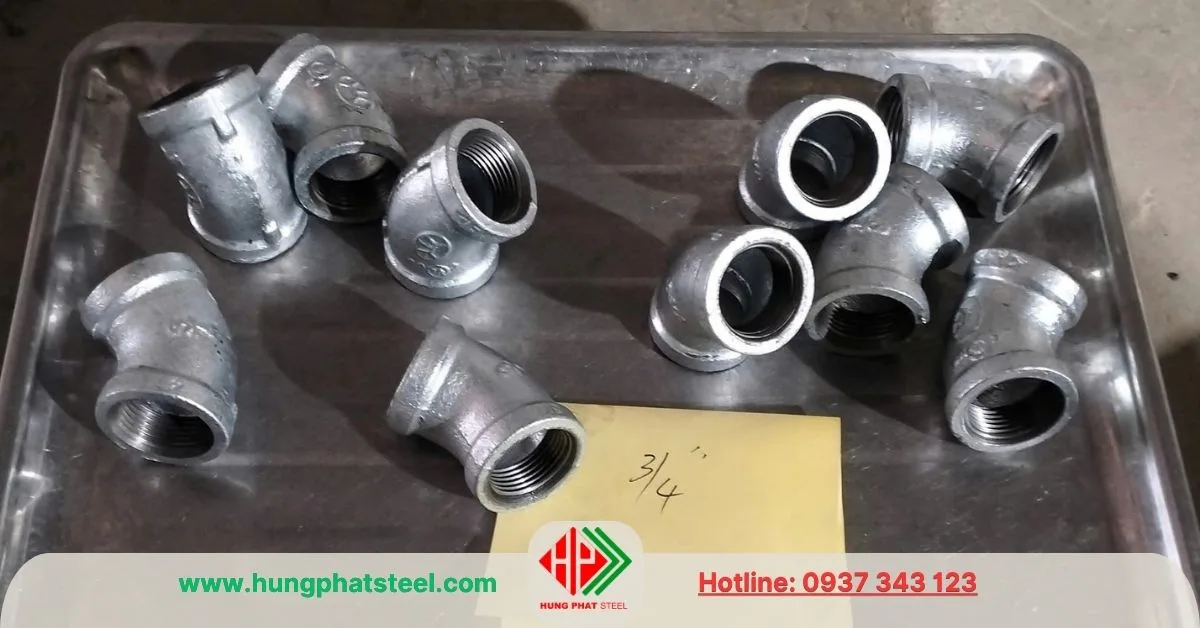 Co lơi ren mạ kẽm DN20 (Co Ren 45 Độ)