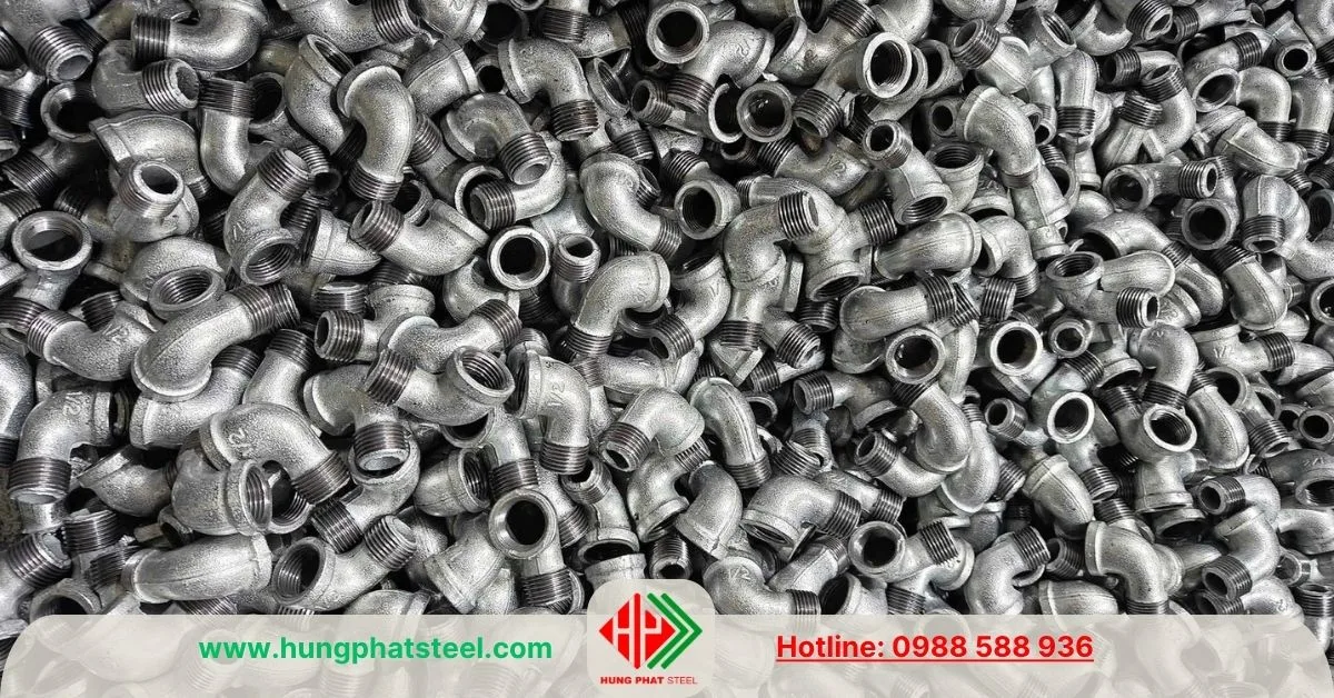 Co ren mạ kẽm DN15 dạng co điếu (1 đầu ren trong 1 đầu ren ngoài)
