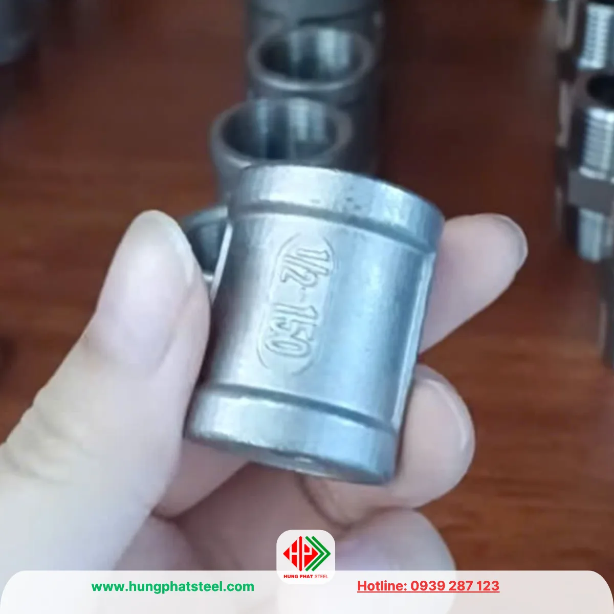 Măng Sông Ren INOX DN15 (D21)