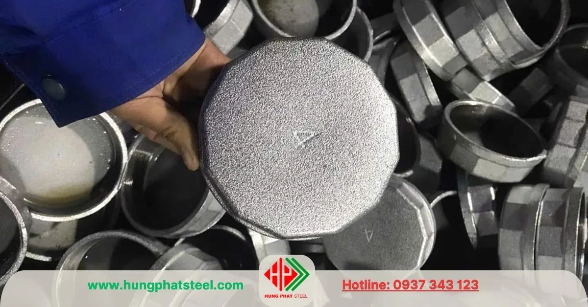 Nắp Bịt Ren Mạ Kẽm DN100 (D114)