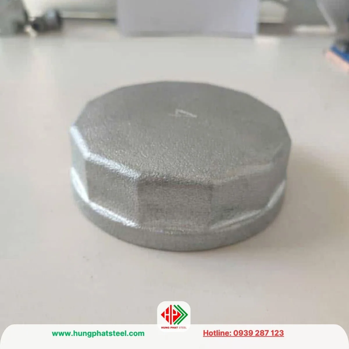 Nắp Bịt Ren Mạ Kẽm DN100 (D114)