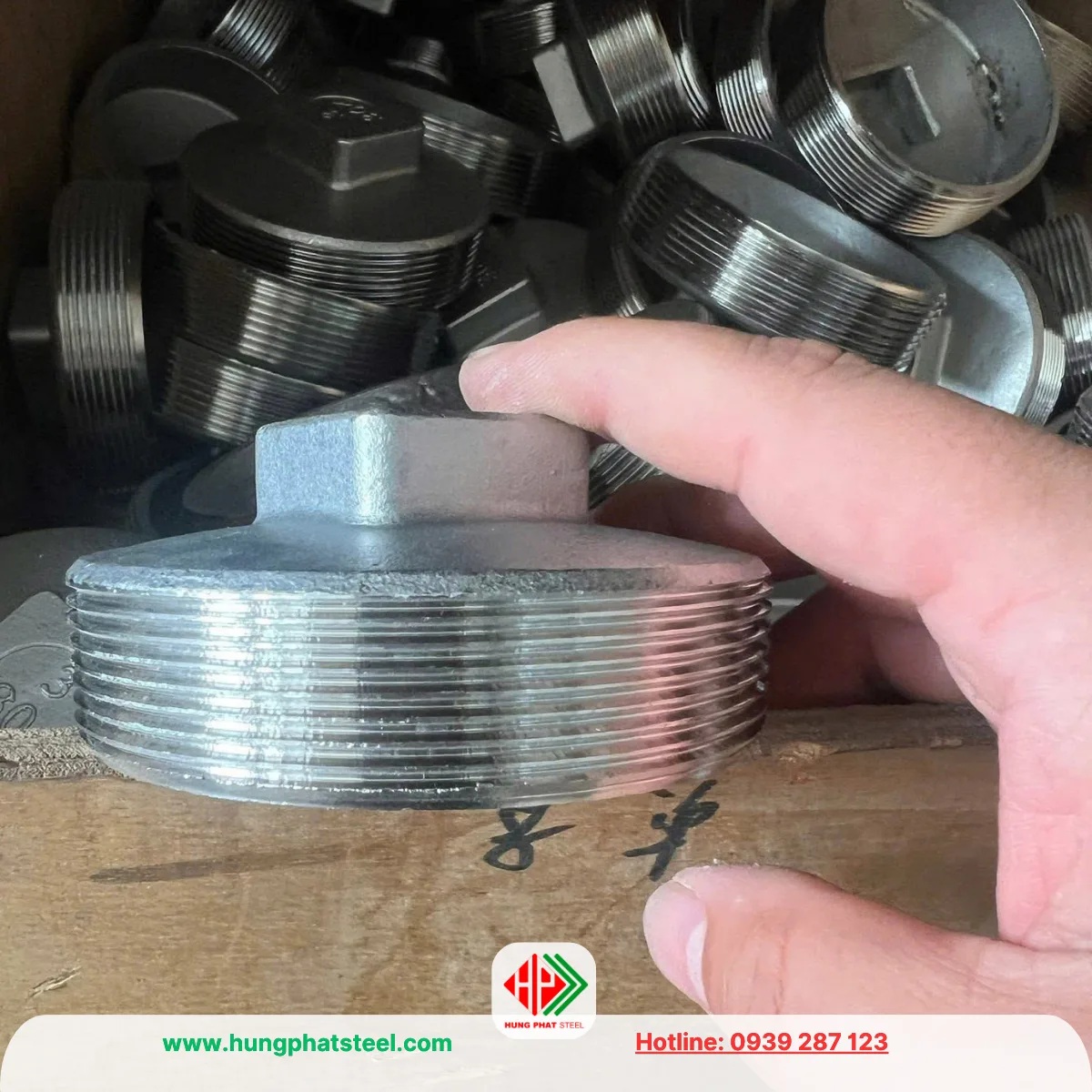 Nút bịt ren inox DN80 (D90)