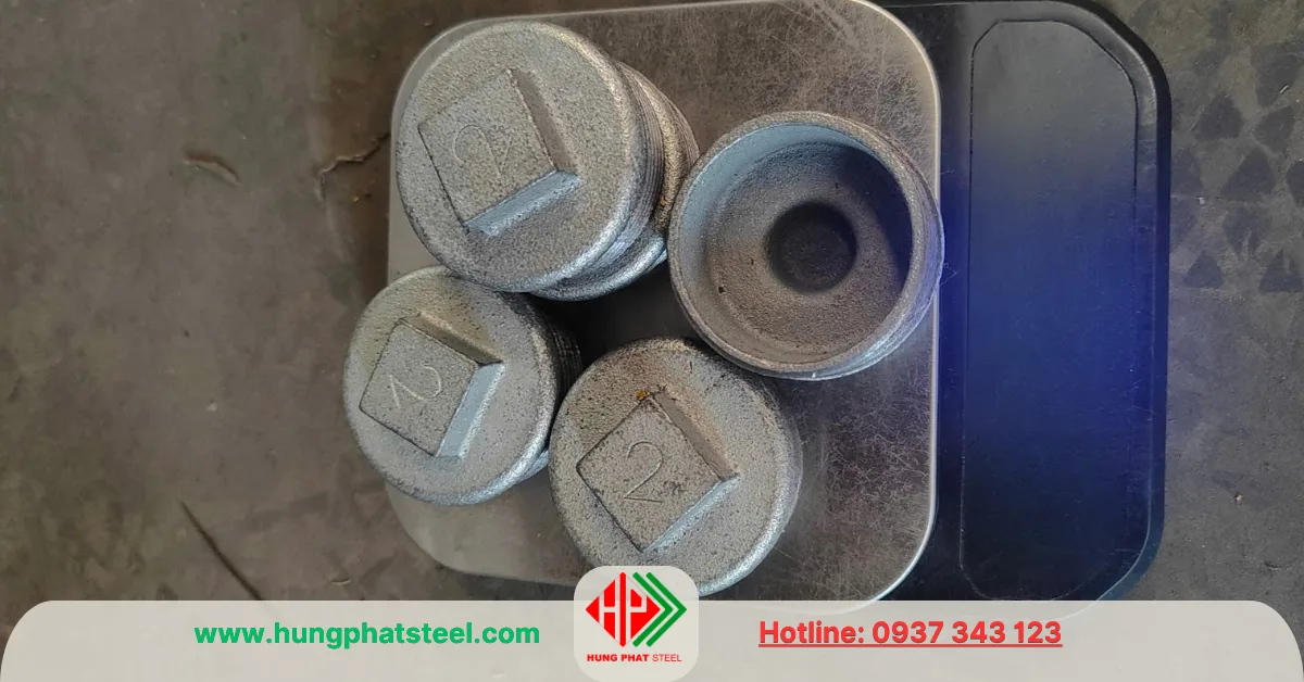 Nút bịt ren mạ kẽm DN50 (D60)