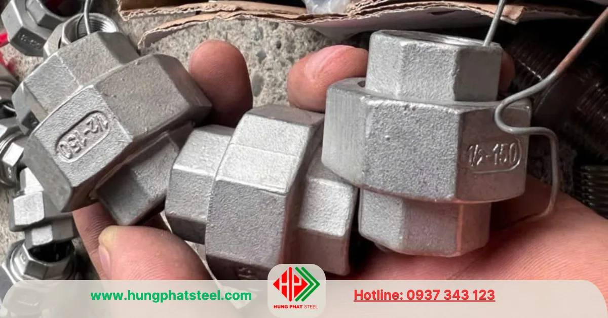 Rắc Co INOX DN15 (D21)