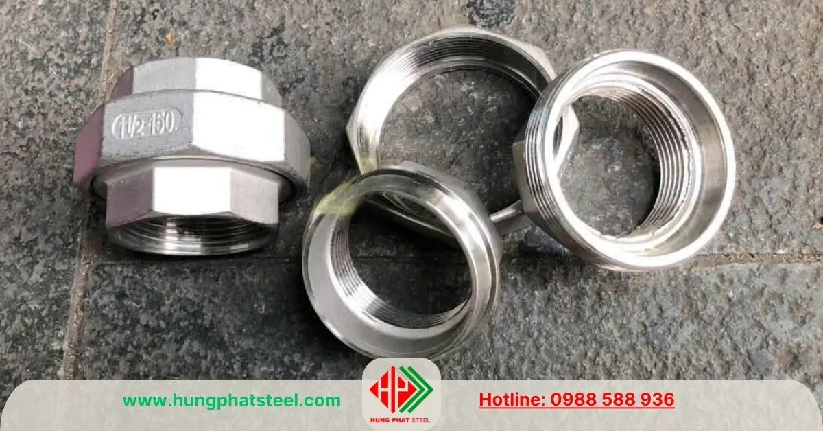 Rắc Co INOX DN40 (D49)