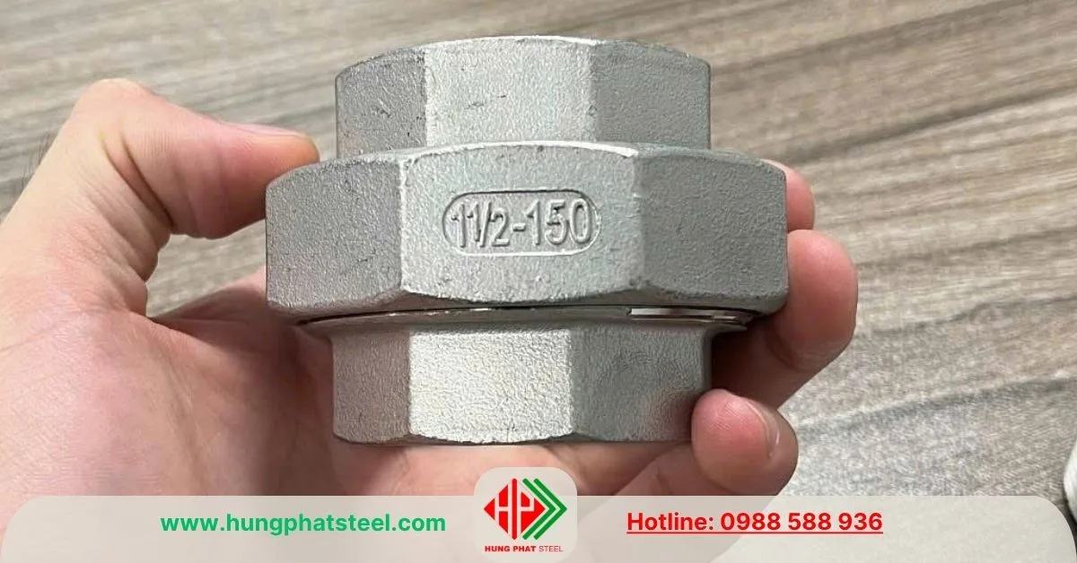 Rắc Co INOX DN40 (D49)