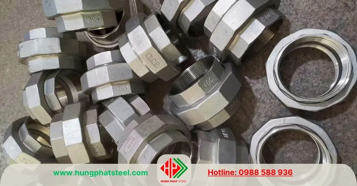 Rắc Co INOX DN65