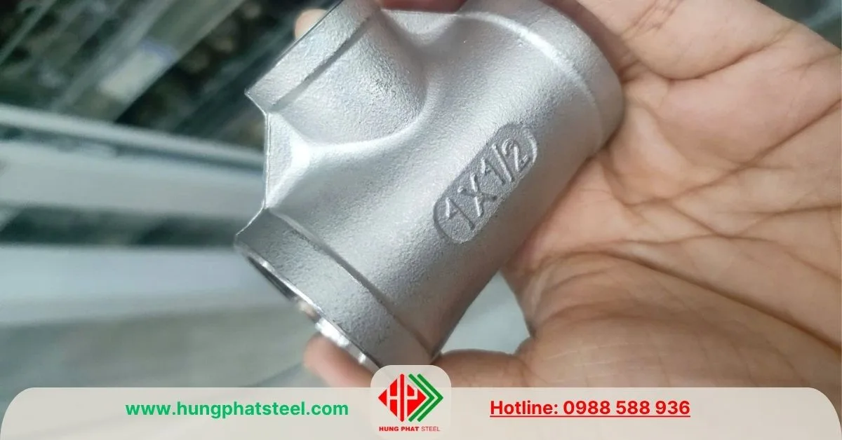 Tê giảm ren inox DN25x15