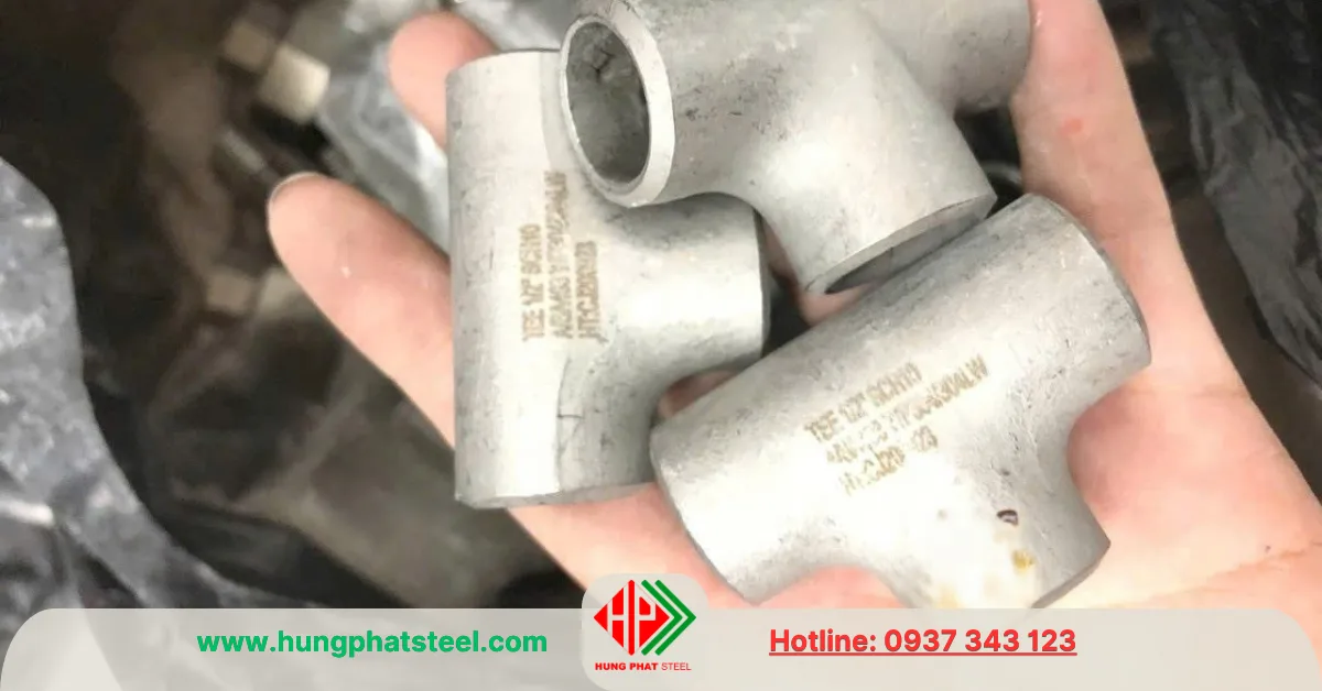 Tê hàn INOX DN15 (D21)