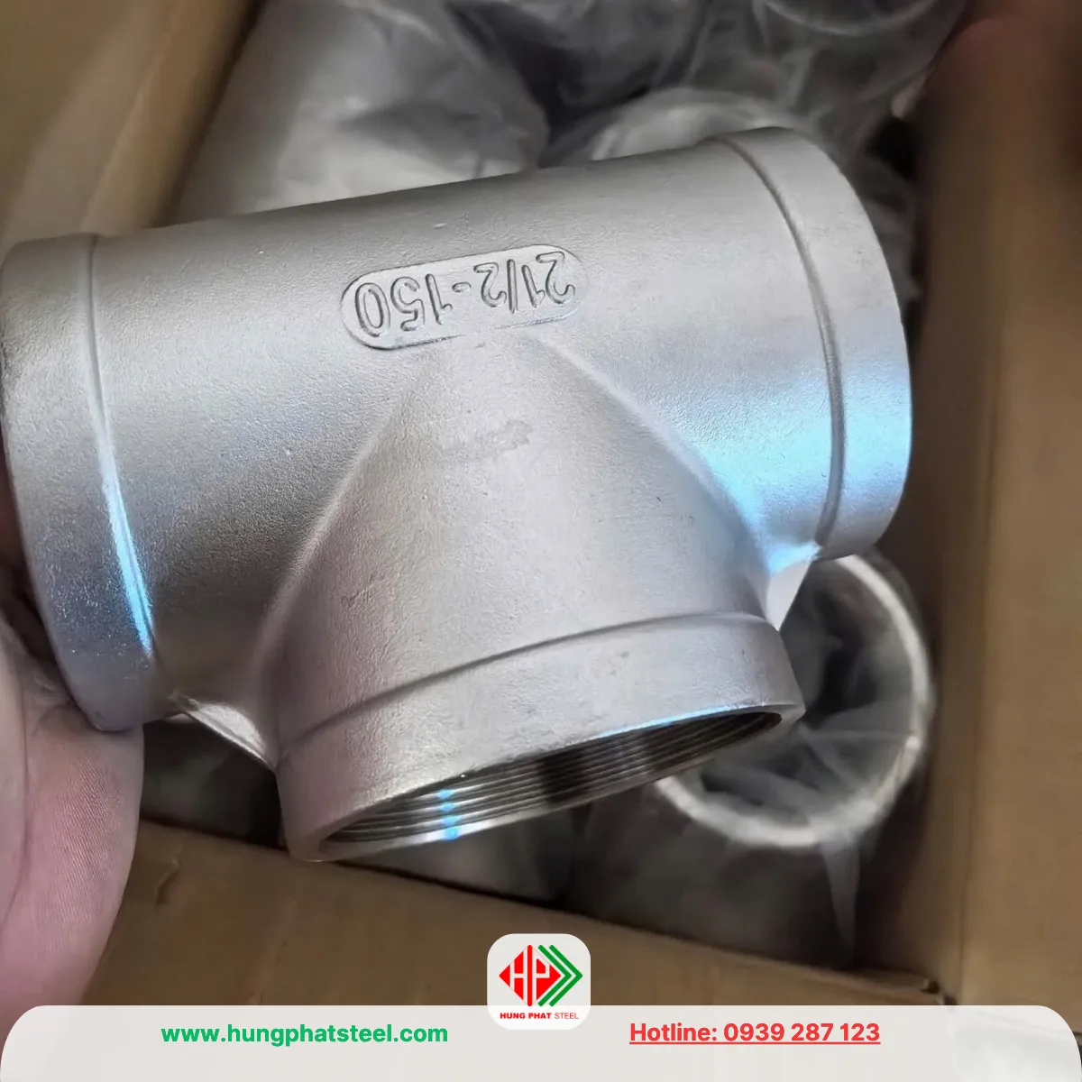 Tê ren INOX DN65