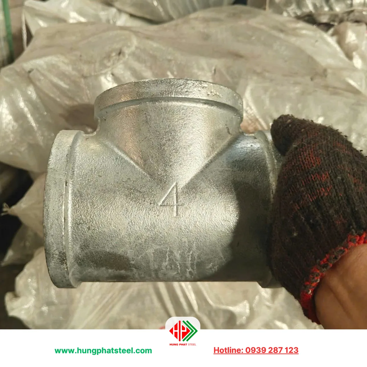 Tê ren mạ kẽm DN100 (D114)