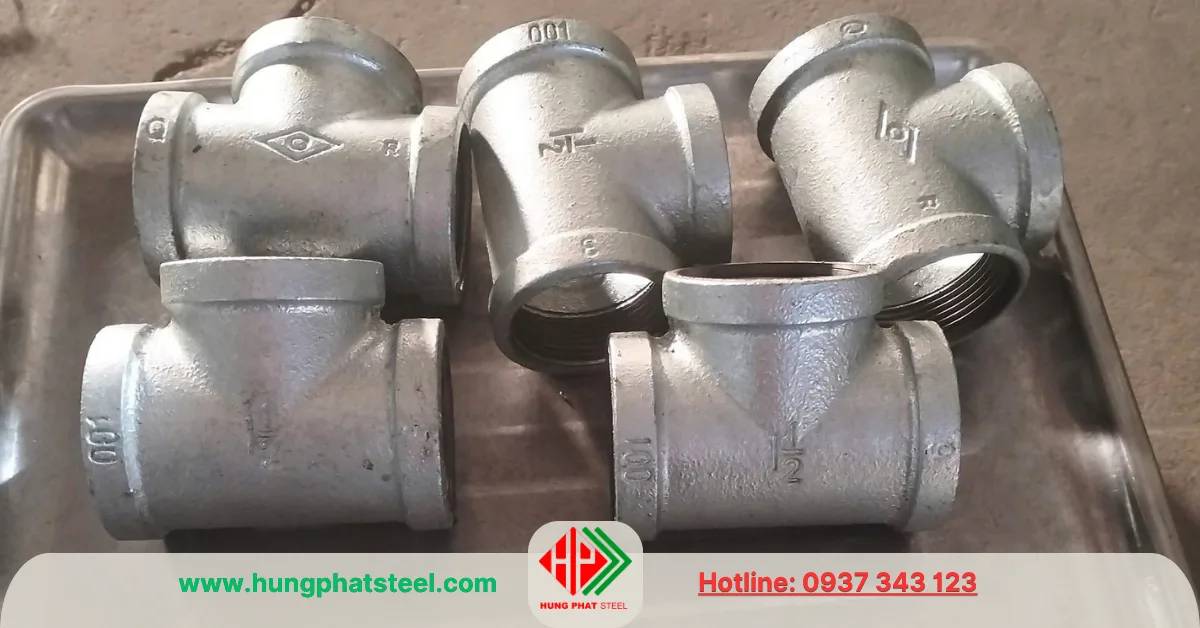 Tê ren mạ kẽm DN40 (D49)