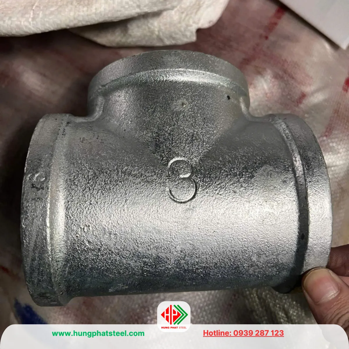 Tê ren mạ kẽm DN80 (D90)