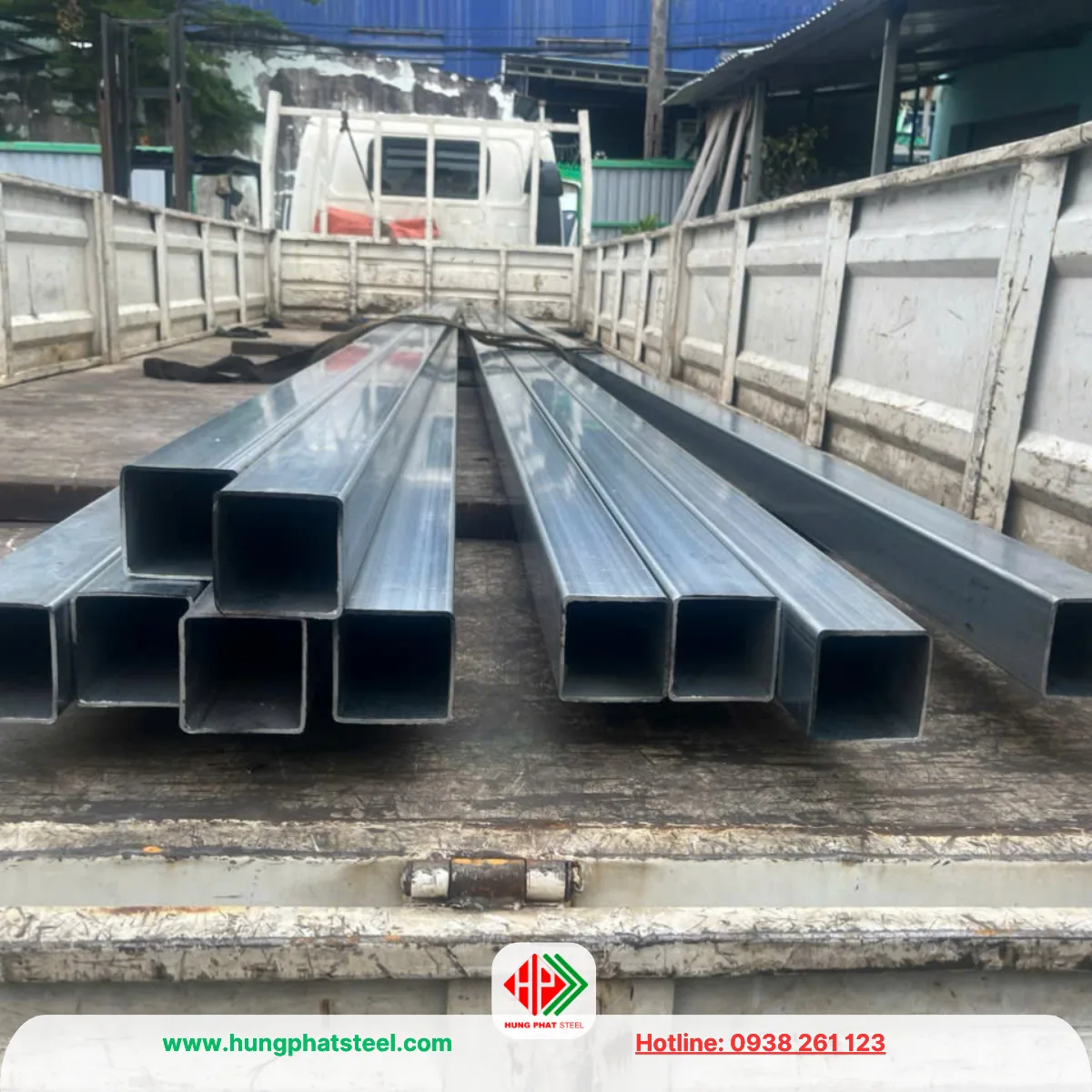 Thép hộp Hòa Phát 75x75