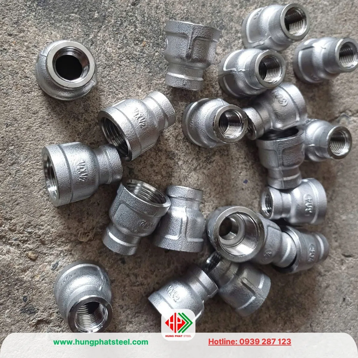 Bầu Giảm Ren INOX DN15-DN8