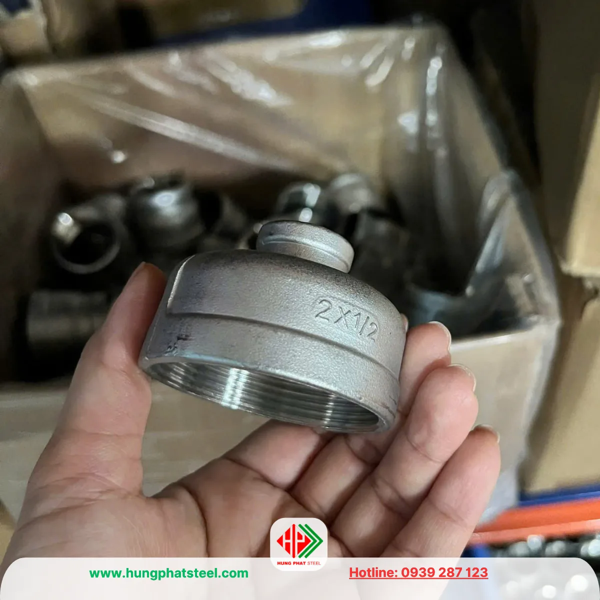 Bầu giảm ren inox DN50-DN15