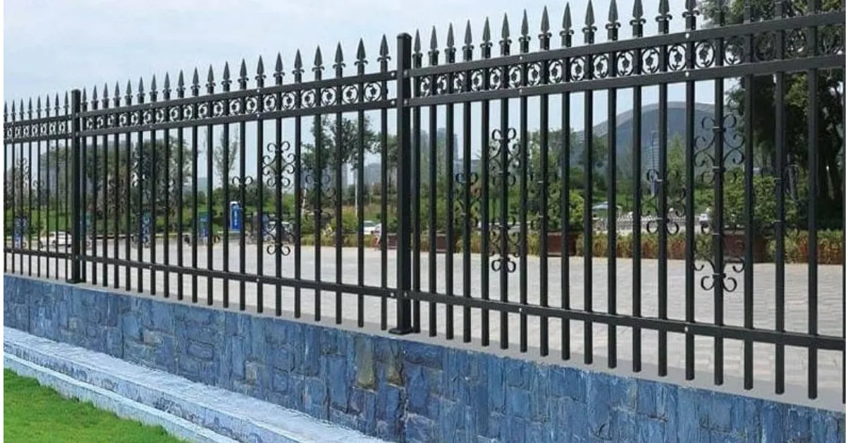 Hàng rào thép hộp cho sân vườn
