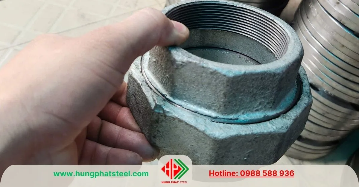 Rắc Co Mạ Kẽm DN100 (D114)