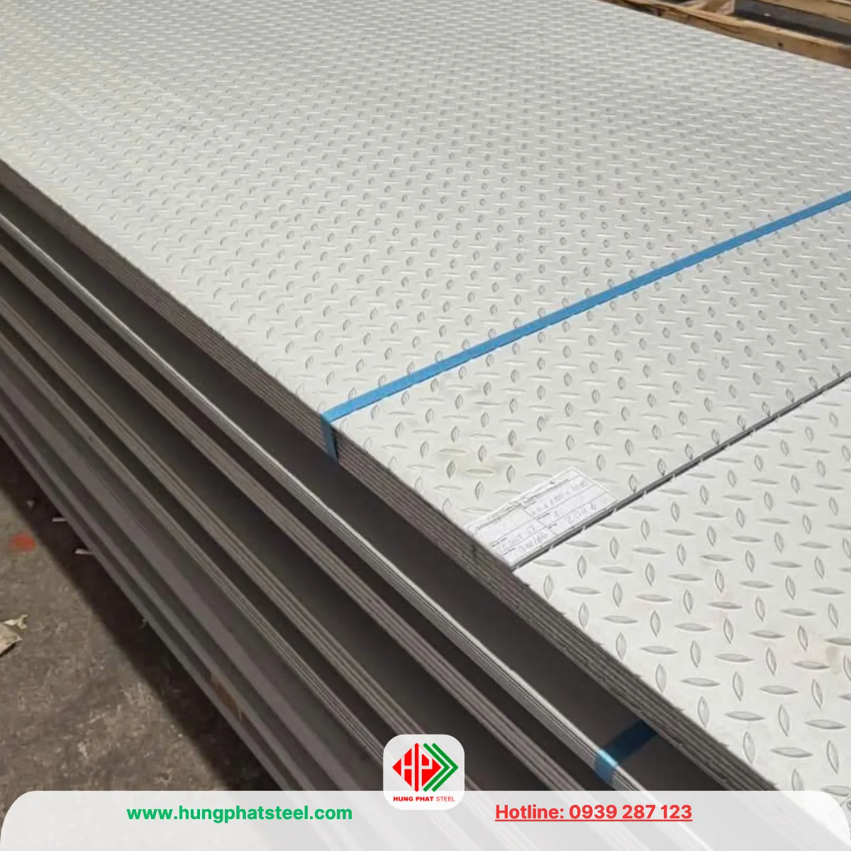 Tấm Gân INOX 4ly (4mm)