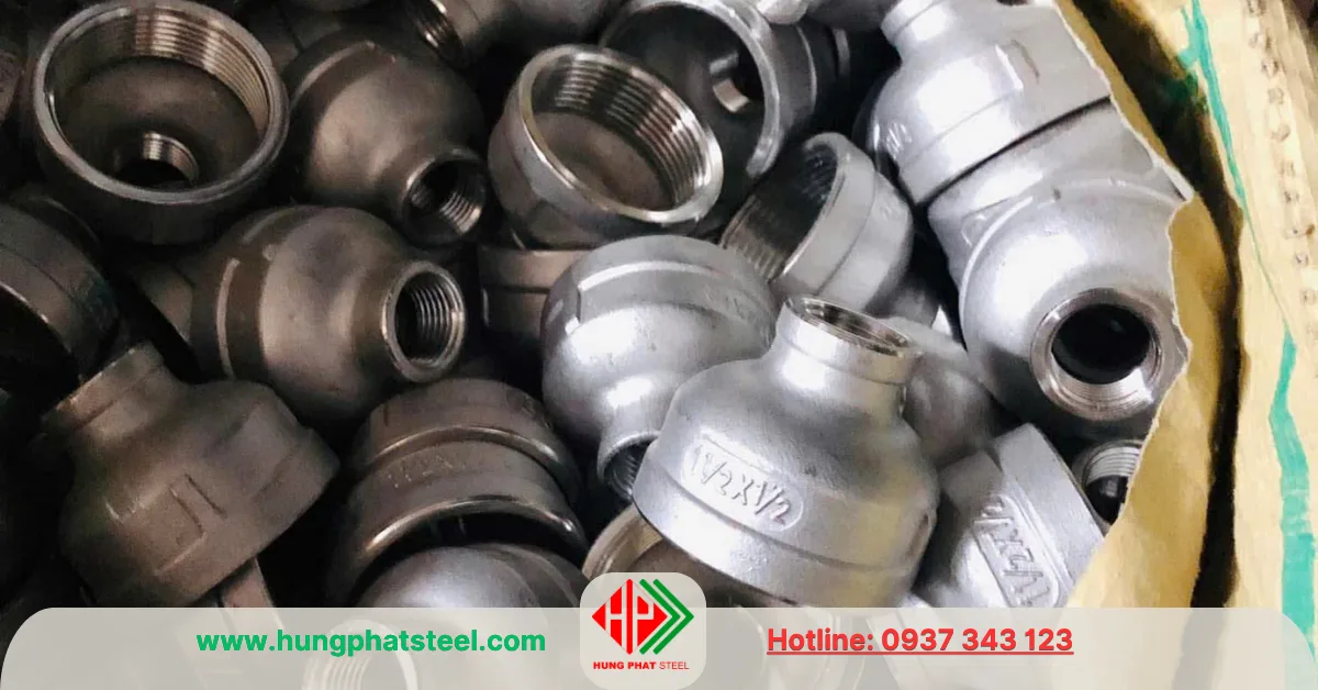 Bầu Giảm Ren INOX DN40-DN15