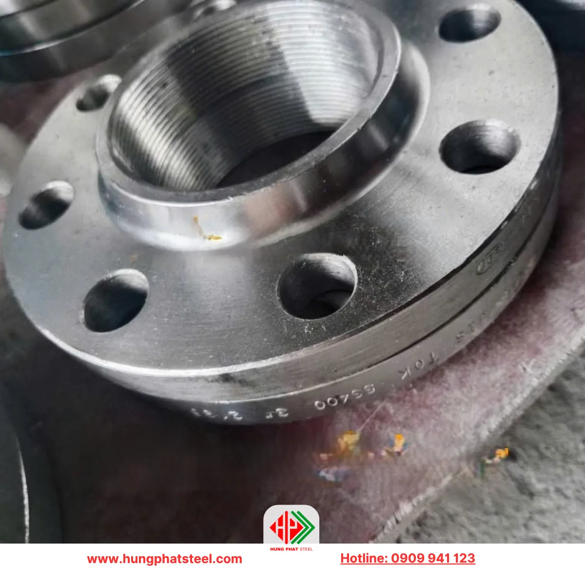 Mặt bích ren SS400