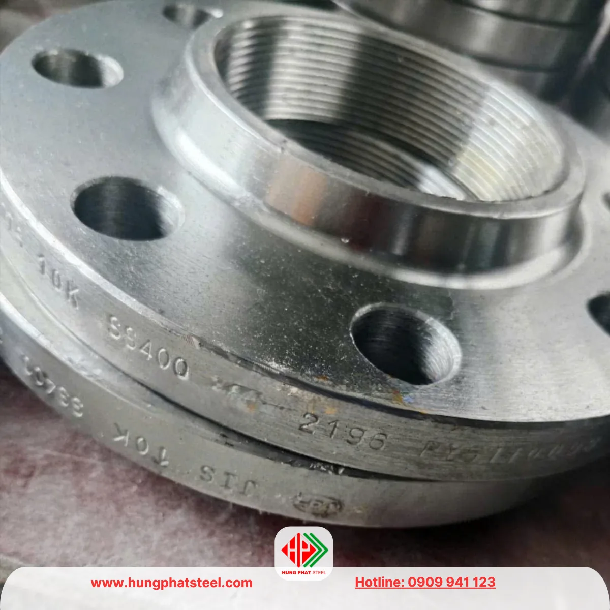 Mặt bích ren SS400